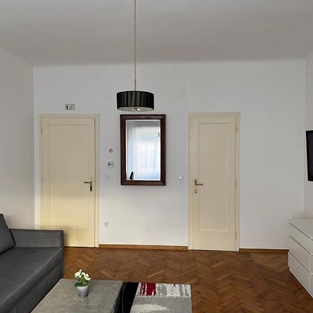 Studio Apartman Thalia Zagreb Exterior photo