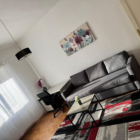 Studio Apartman Thalia Zagreb Exterior photo
